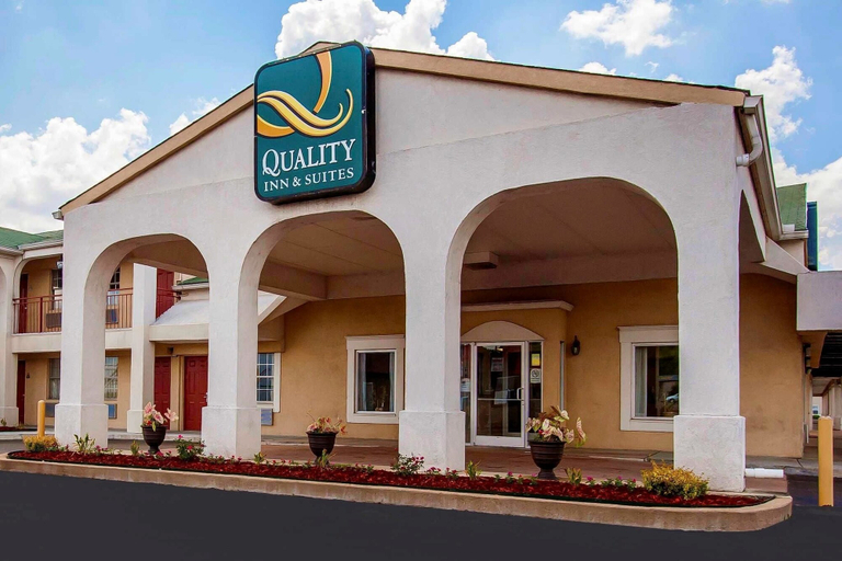 Exterior & Views 2, Quality Inn & Suites Covington, Tipton