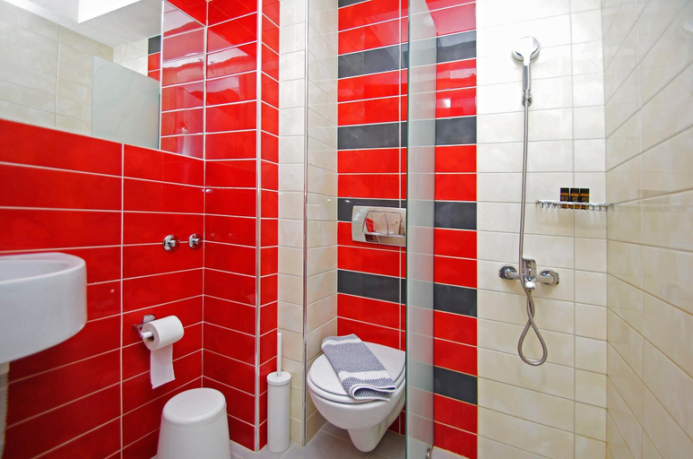 Bathroom 3, Principal New Leisure Hotel, Central Macedonia
