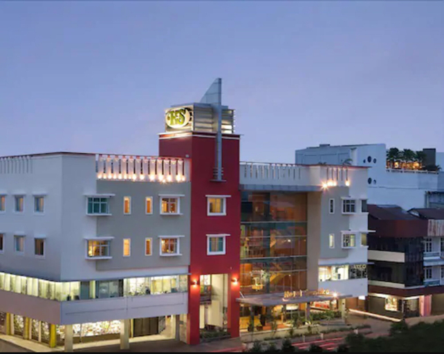 Exterior & Views, Hotel Santika Pontianak, Pontianak