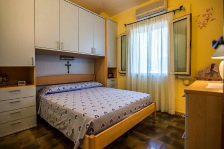 Bedroom 5, Appartamenti San Teodoro VI, Nuoro