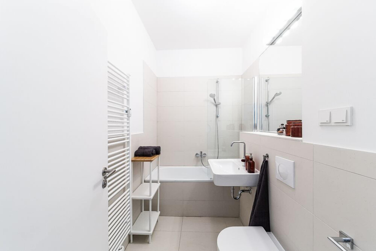 Bathroom 4, Greystay Apartments Steglitz, Berlin