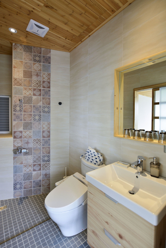 Bathroom 3, Admiring Island, Tainan