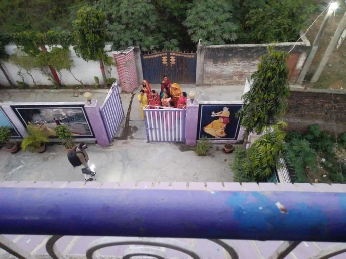 Others 5, Srishti Shelter, Varanasi