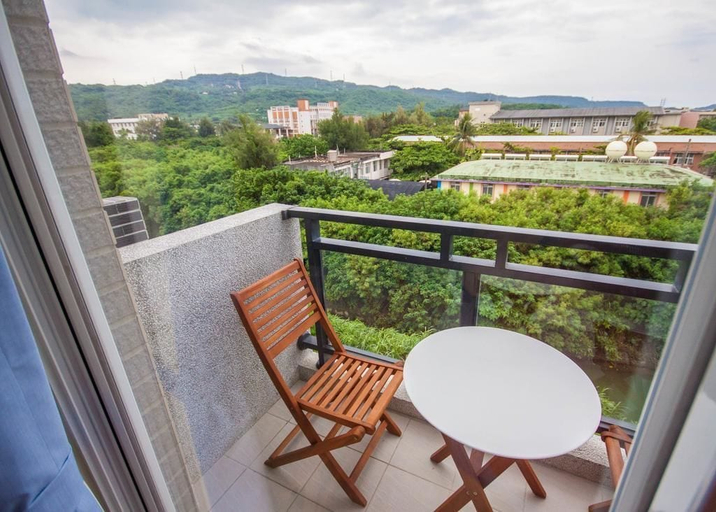 Others 5, Sally's Home, Pingtung