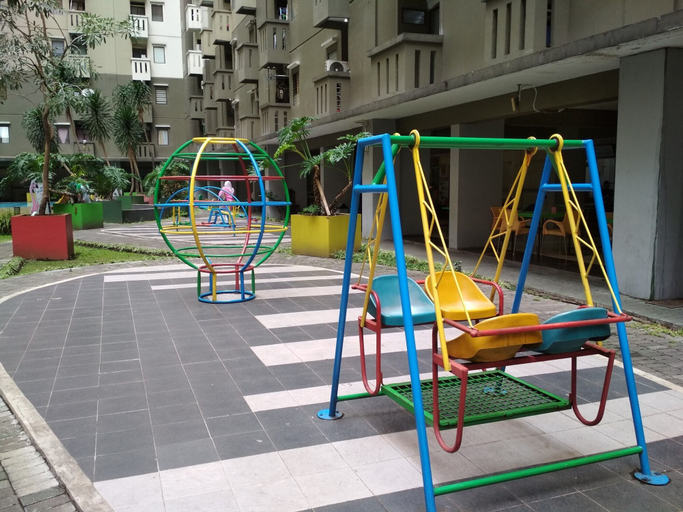 Family & Kids, Stylish 1BR with Extra Room Gateway Ahmad Yani Cicadas Apartment By Travelio, Bandung