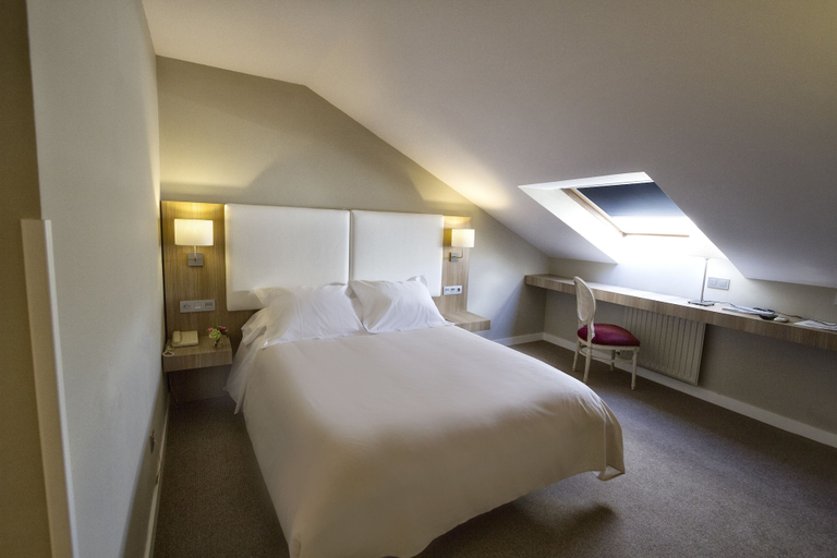 Bedroom 3, Hotel Los Lagos Nature, Asturias