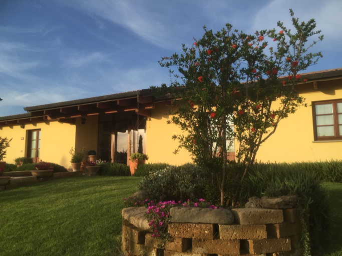 Exterior & Views 2, Agriturismo Le Rondinelle, Siena