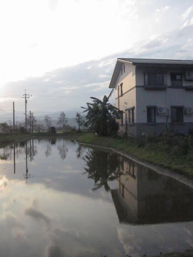 Others 5, Stock Market B&B, Yilan
