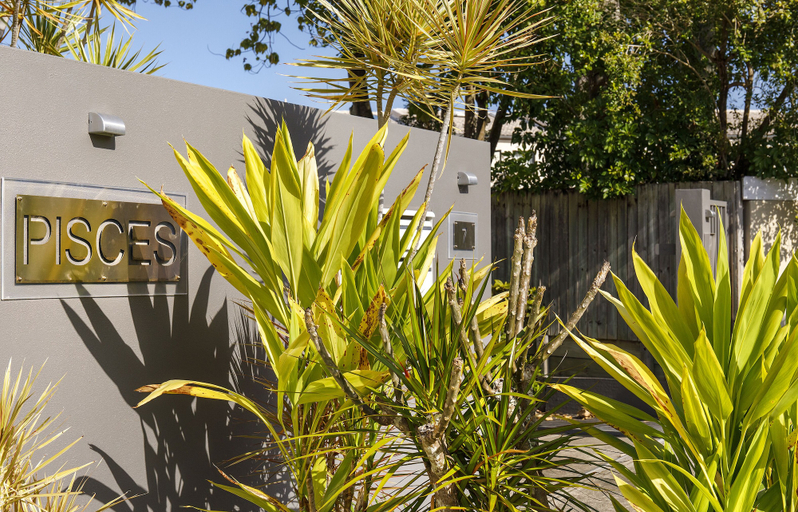 Exterior & Views, Pisces Apartments, Noosa - Noosa-Noosaville