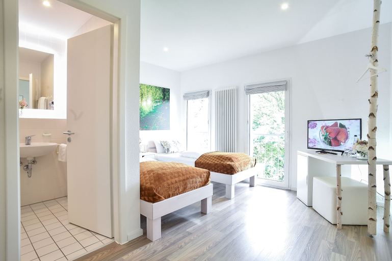Bedroom 3, Habitat Esslingen, Esslingen