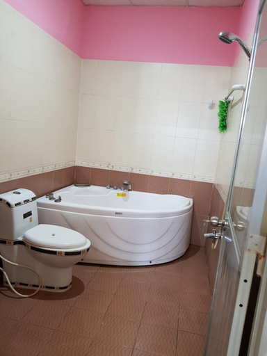 Bathroom, Khach San Gims, Hóc Môn