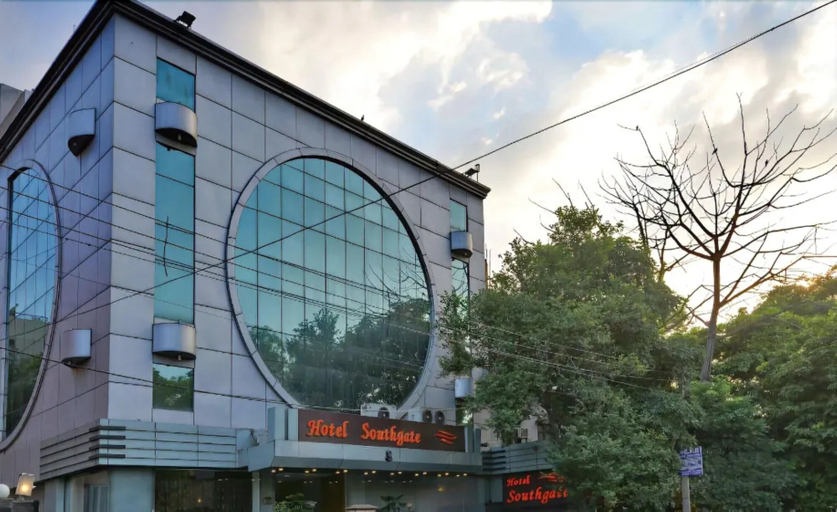 Exterior & Views 2, Hotel Southgate, Delhi