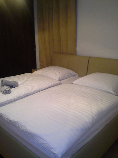 Bedroom 4, Finest - Hotel Suiten Bonn, Bonn