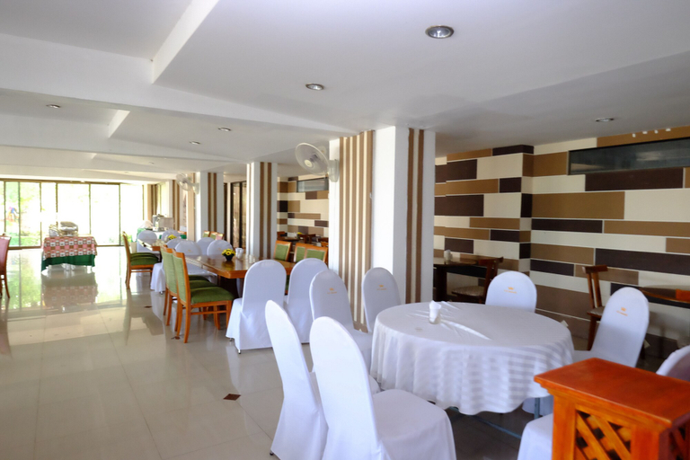 Food & Drinks 5, PC Palace Hotel, Muang Sakon Nakhon