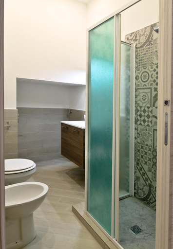 Bathroom 5, centruMassimo, Palermo