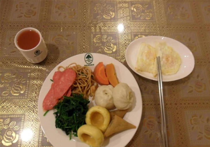 Food & Drinks 4, GreenTree Inn Wenshang Baoxiang Temple Express Hotel, Jining