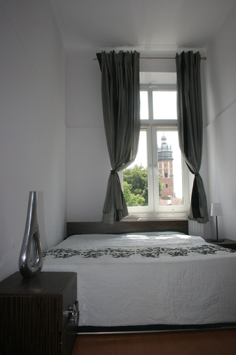 Bedroom 3, Folk Apartment Meiselsa str Church view, Kraków City