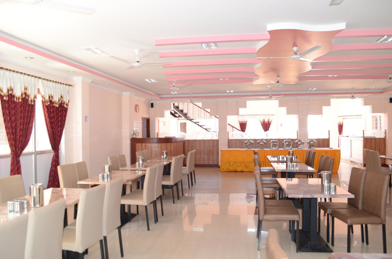Food & Drinks 5, KSTDC Hotel Mayura Chalukya Badami, Bagalkot