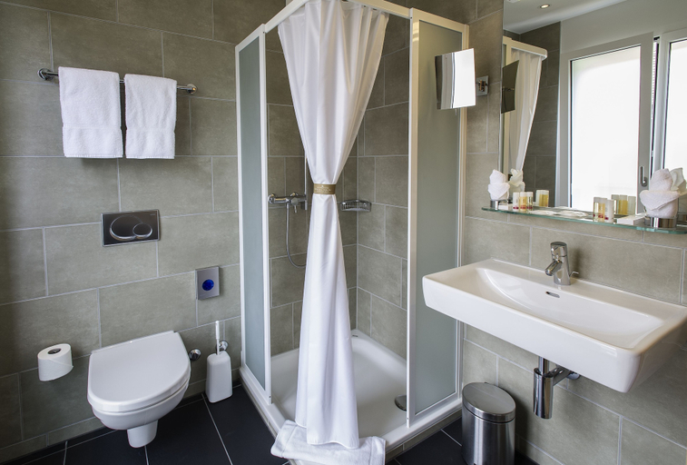 Bathroom 4, Hotel Krone Unterstrass, Zürich