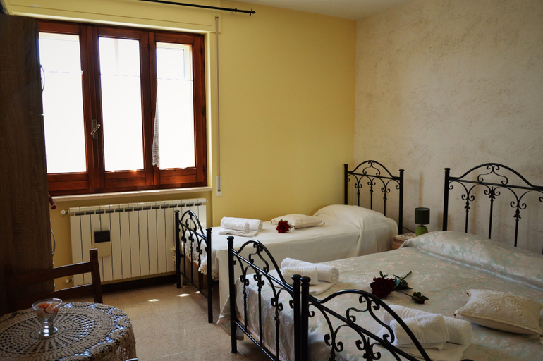 Bedroom 4, B&B Delle Rondini, Bari