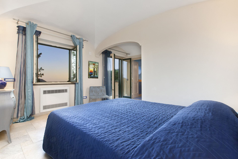 Bedroom 3, Villa Il Noce, Napoli