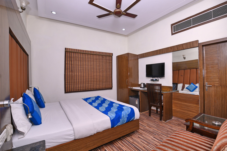 Bedroom 3, Hotel Mohan International , West