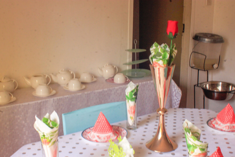 Food & Drinks 5, Lillo Executive Lodge, Lusaka