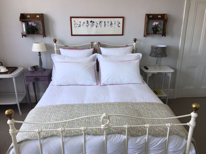 Bedroom 2, Anne's House, East Sussex