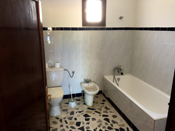 Bathroom, Villa Bellouti, Tanger-Assilah