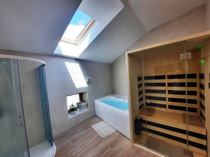 Bedroom 2, Apartments Hlapi with SPA, Kobarid