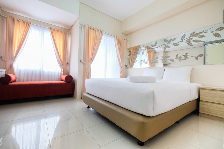 Bedroom 2, Comfy 1BR Apartment at Cosmo Terrace, Central Jakarta