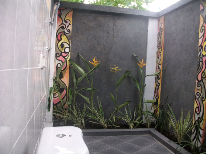 Bathroom 3, Indah Homestay and Cooking Classes, Lombok