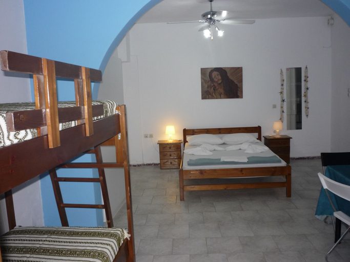 Bedroom 2, Apanemia Rooms, South Aegean