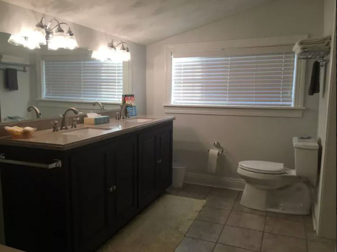 Bathroom, Crystal Run Suites of Springboro, Crawford