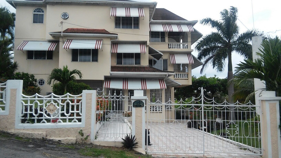 Exterior & Views 2, Ocho Rios Golden View