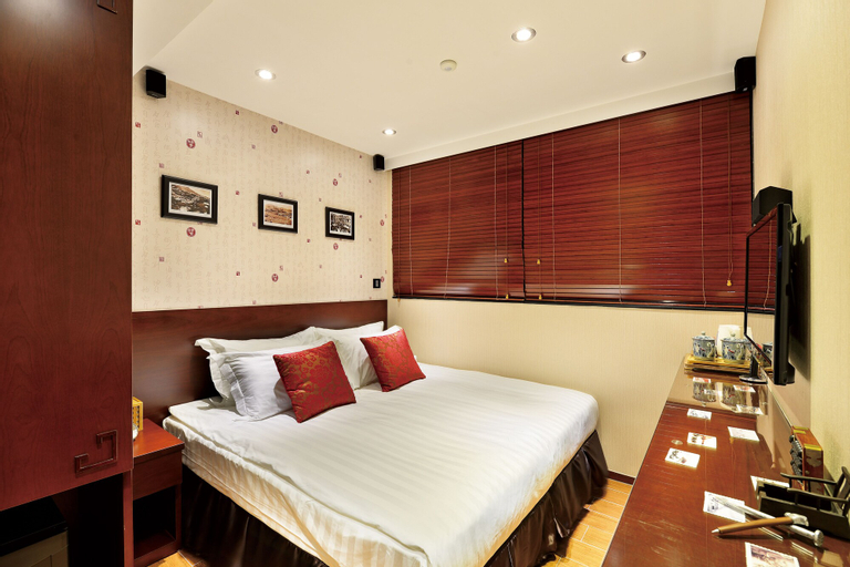 Bedroom 1, The Shai Red, Kowloon