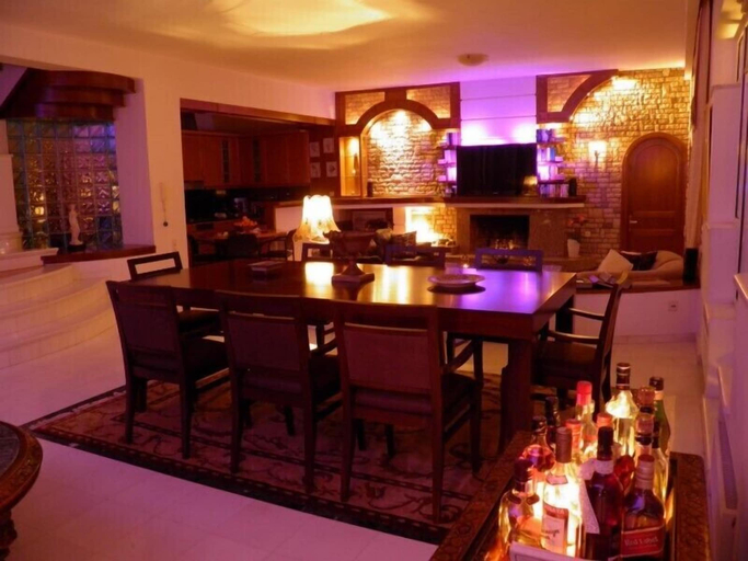 Food & Drinks, Villa Paradizo, Peloponnese