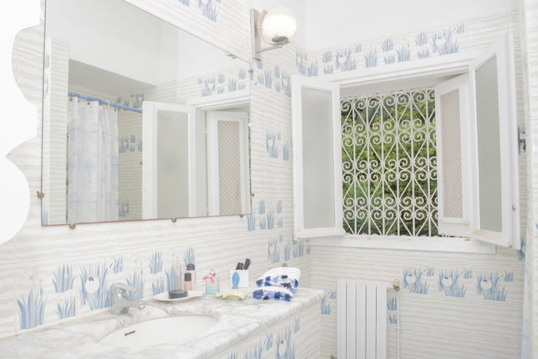 Bathroom, Villa Dar Janna, Hammamet