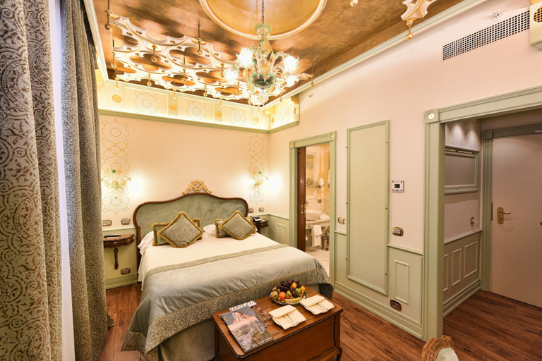 Bedroom 2, Hotel Monaco & Grand Canal, Venezia