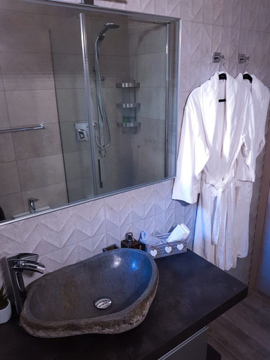 Bathroom 4, Paradise Luxury Apartments, Brescia