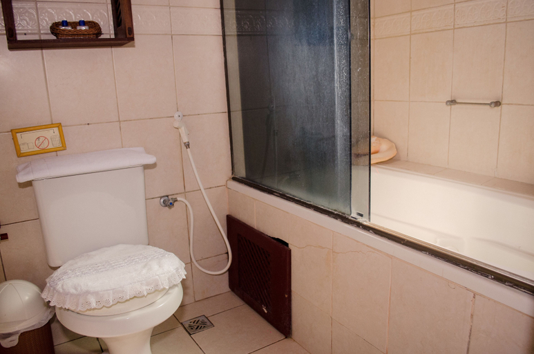 Bathroom 5, Hotel Porto do Zimbo, Cairu