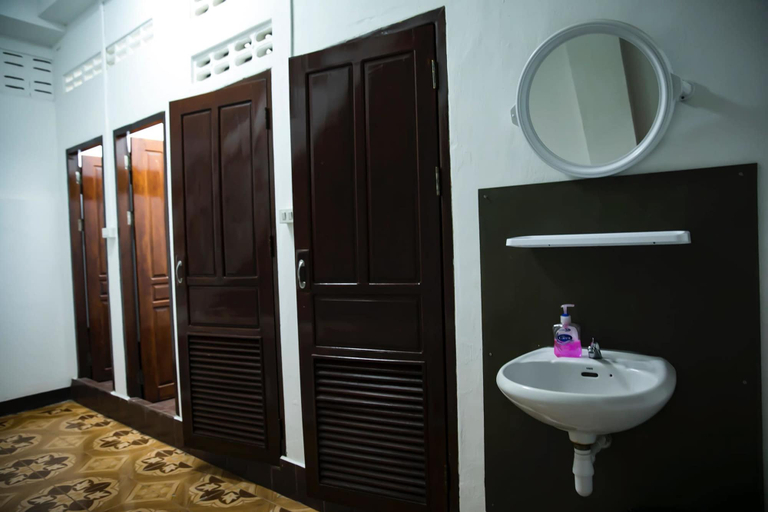 Bathroom 3, PVO Hostel, Vientiane