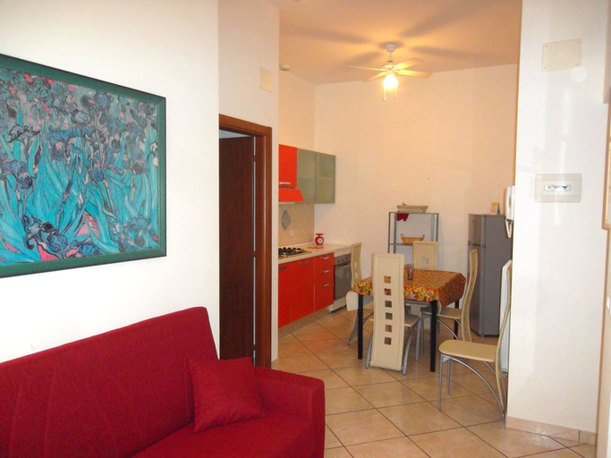 Others 4, Grottammare mon amour Gigi, Ascoli Piceno