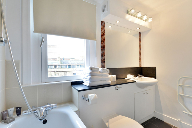 Bathroom 4, Camden Serviced Apartments by Globe, London