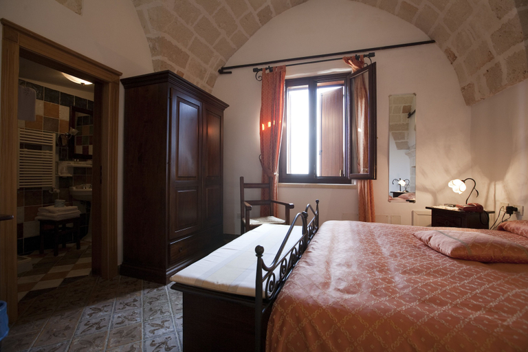 Bedroom 3, Masseria Bosco & Masseria Strazzati, Taranto