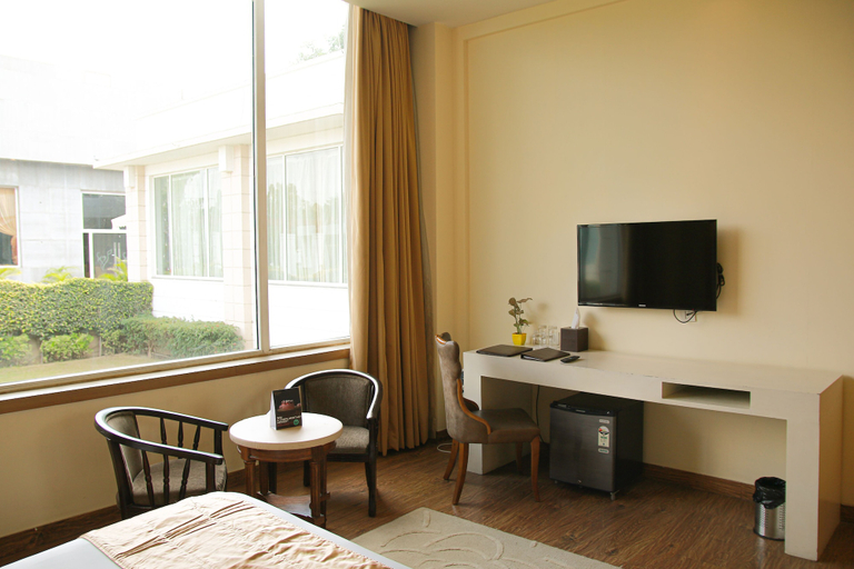 Bedroom 4, Opulent By Udman Hotels and Resorts, Delhi