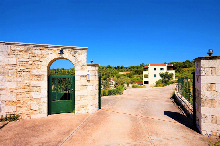 Exterior & Views 2, disCrete Villa Lappa, Crete