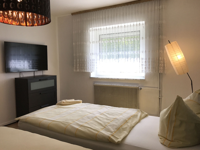 Bedroom 3, Apartmenthaus Marten, Dortmund