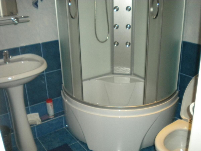 Bathroom, Cordial Sochi, Sochi gorsovet