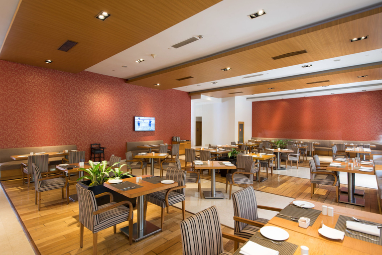 Food & Drinks 5, Four Points by Sheraton Hotel & Serviced Apartments, Pune, Pune